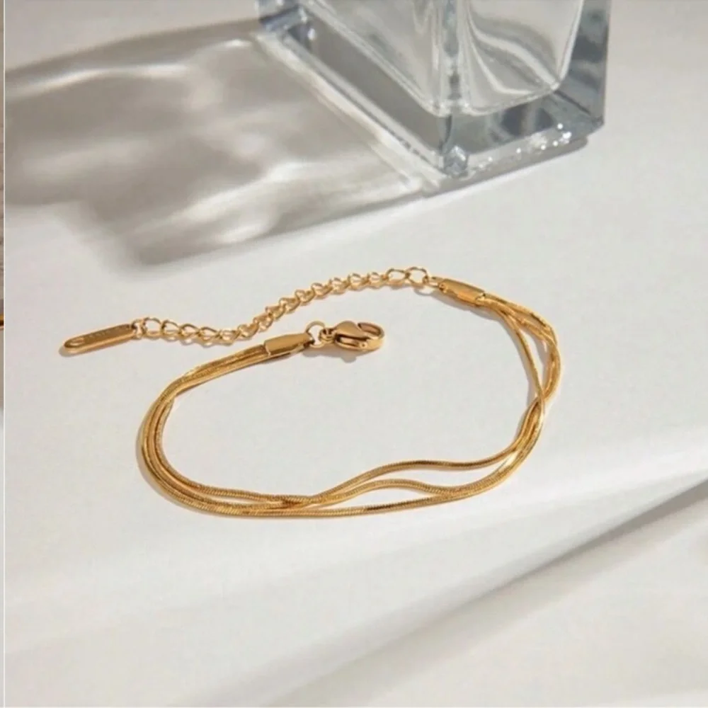 Triple chain Bracelet 18k gold plated new